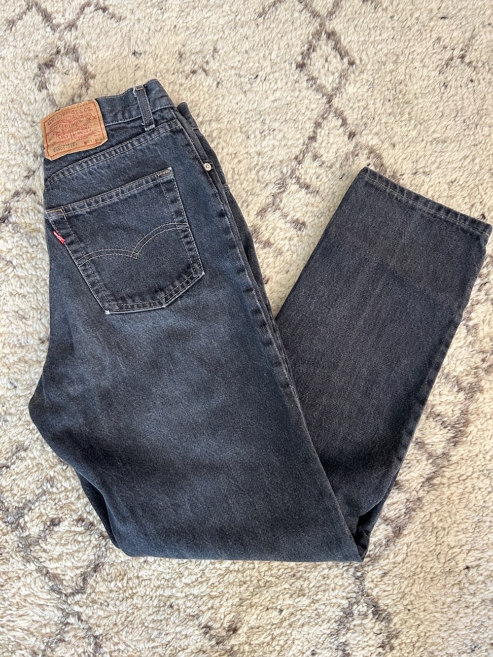Levi's Straight Jeans in Washed Black Denim W31 L32